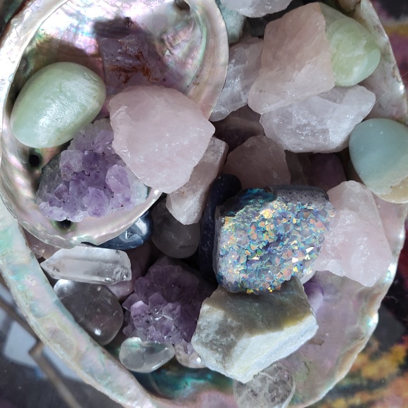 Crystals - Picture 7 of 10